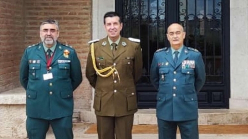 Visita del nuevo Agregado de Carabineros de Chile al Centro Universitario de la Guardia Civil