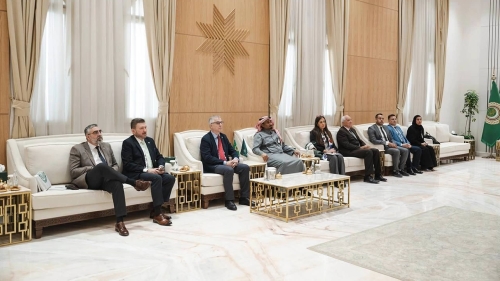 Visita a la sede en Riad de la Naif Arab University for Security Sciences (NAUSS) por parte de una delegación del CUGC